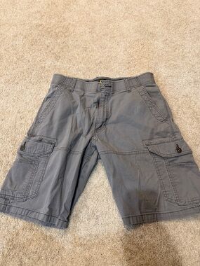 Men's Gray Cargo Shorts - Casual Utility Style